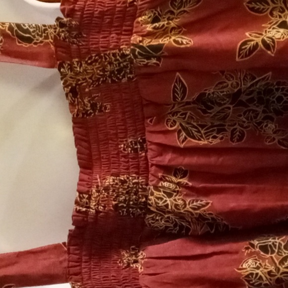 NWT,Maroon,Floral Print,Shoulder Tie,Stretchy,Elasticized,Halter/Smock Top💕💥🌺 - Picture 8 of 11